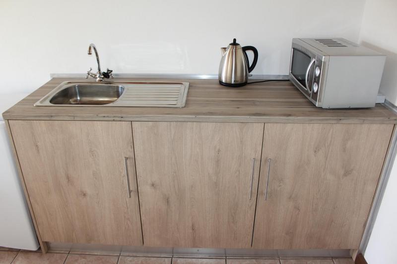To Let 1 Bedroom Property for Rent in Churchill Estate Western Cape